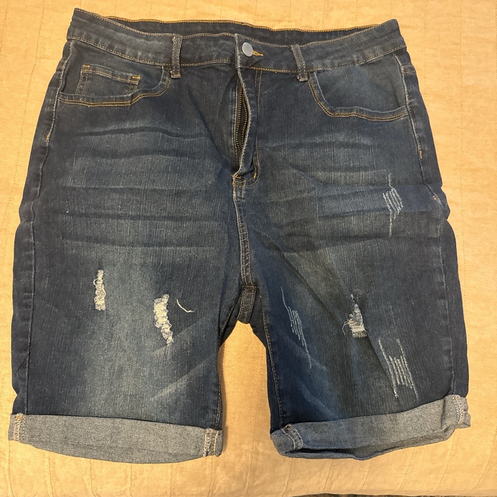 SHEIN Distressed Dark Blue Jean Shorts